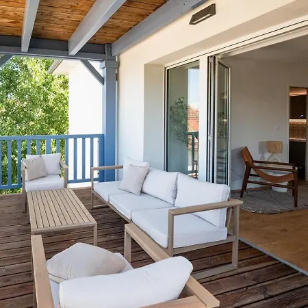 Apartment Elegant 2br With Terrace *