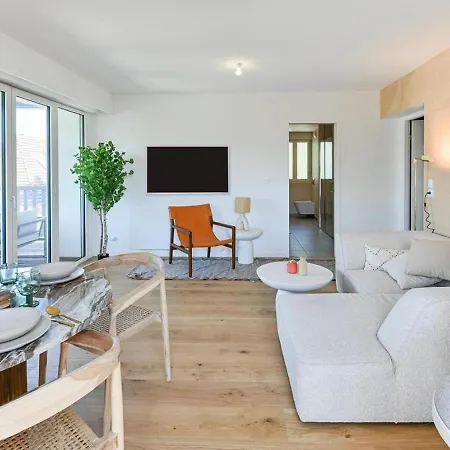 Apartment Elegant 2br With Terrace *