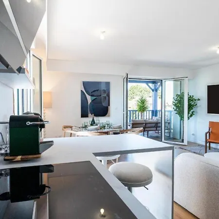 Elegant 2br With Terrace Apartment Tourgeville